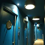 Oblo *