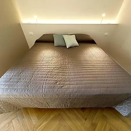 Oblo *